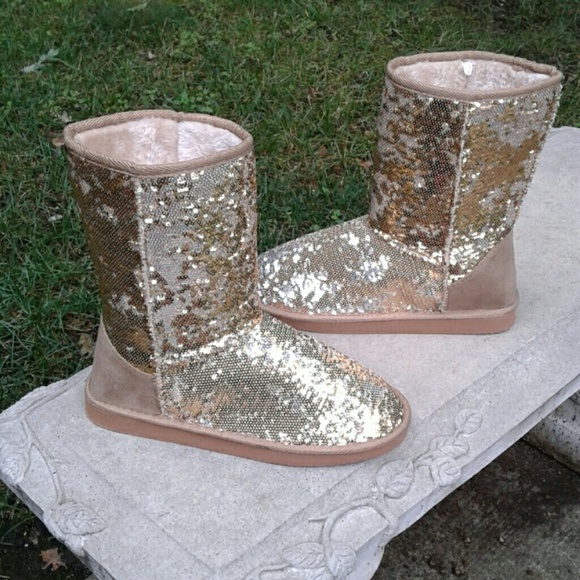 385 Fifth Goldtone Sequin Bootie Slippers - Picture 4 of 7